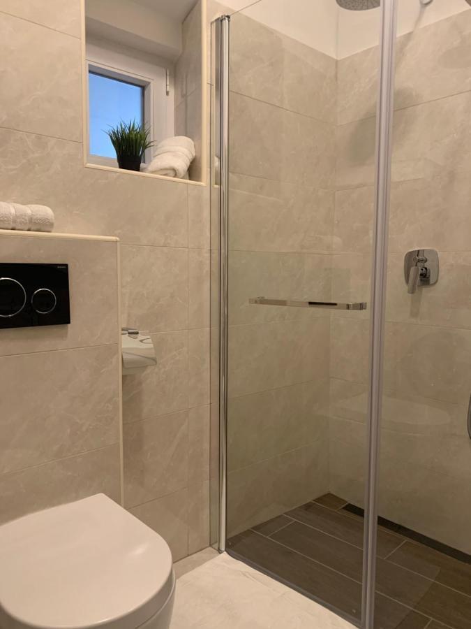 Royal Vega Apartment Любляна Экстерьер фото